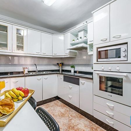 Malaga Central Station Apartment Eksteriør bilde
