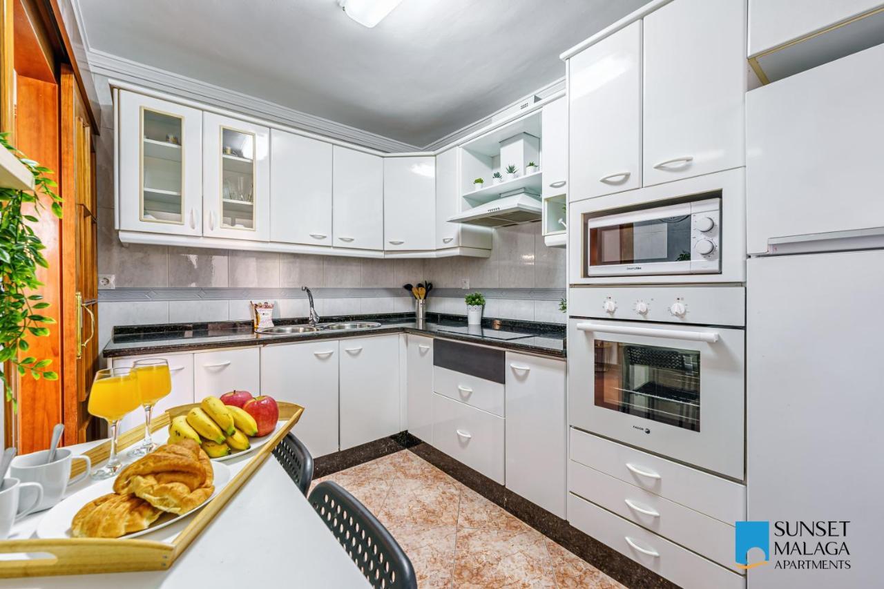Malaga Central Station Apartment Eksteriør bilde