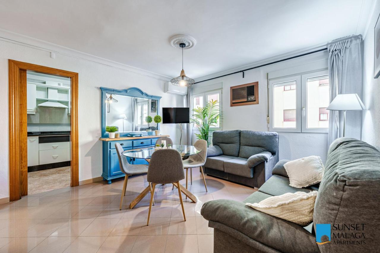 Malaga Central Station Apartment Eksteriør bilde