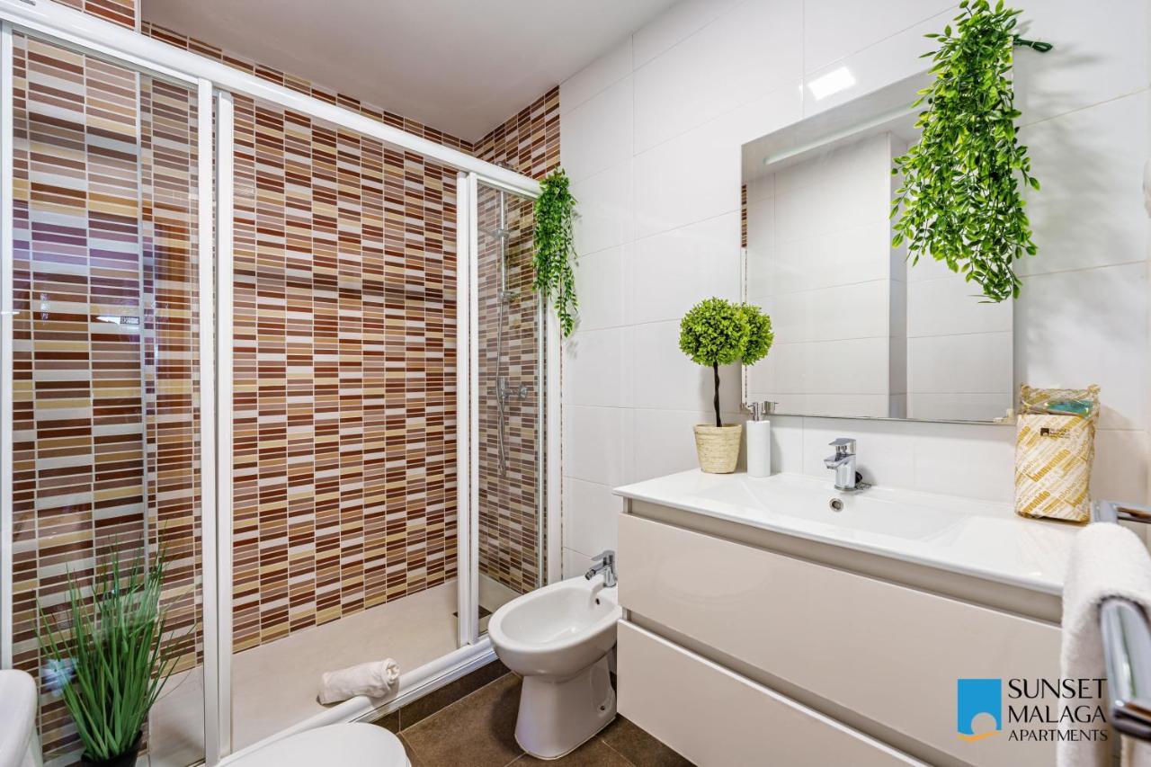 Malaga Central Station Apartment Eksteriør bilde