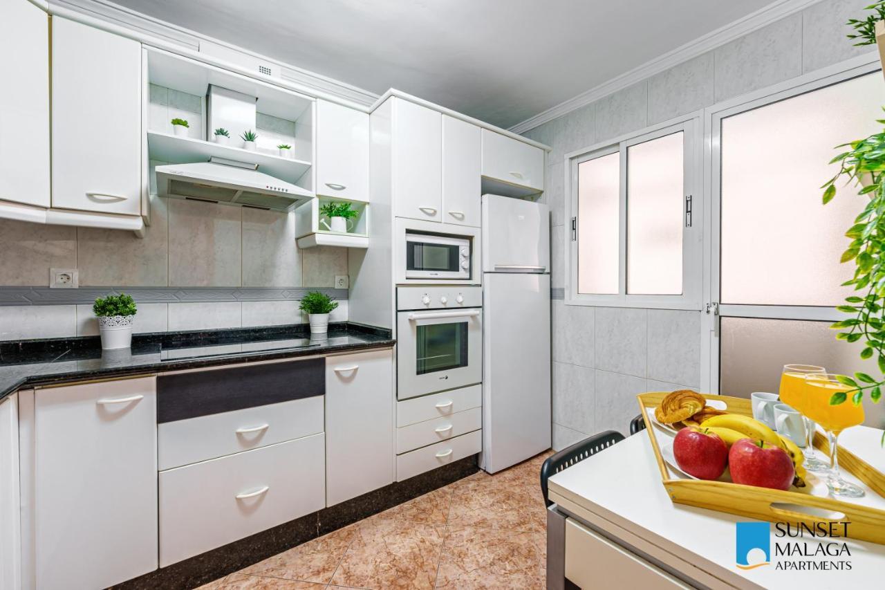 Malaga Central Station Apartment Eksteriør bilde