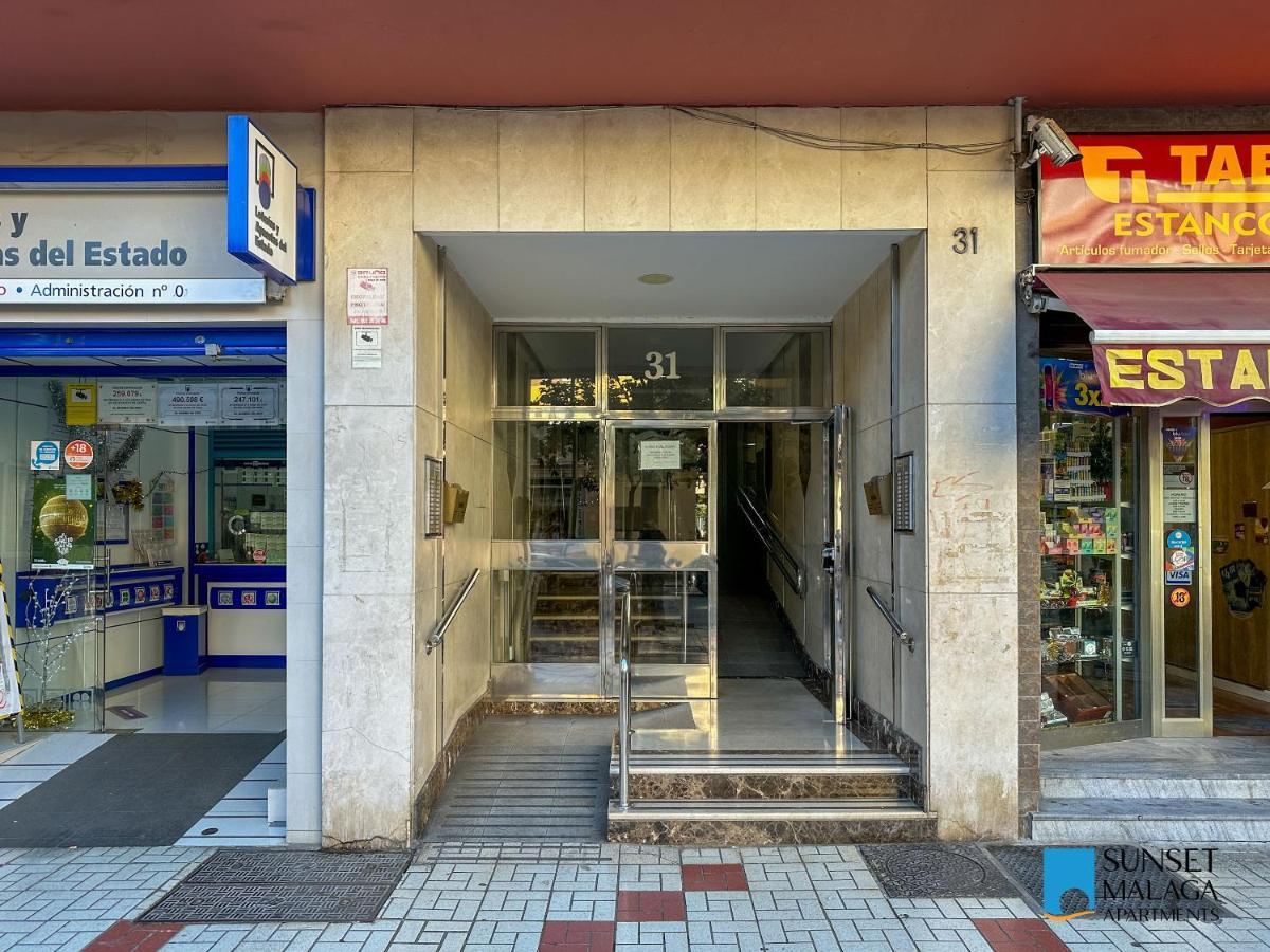 Malaga Central Station Apartment Eksteriør bilde